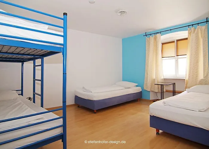 Хостел Brook Lane