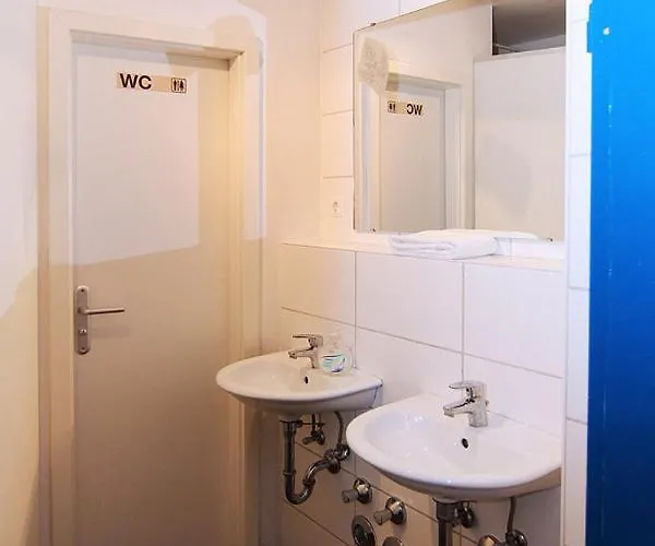 Brook Lane Ρέγκενσμπουργκ